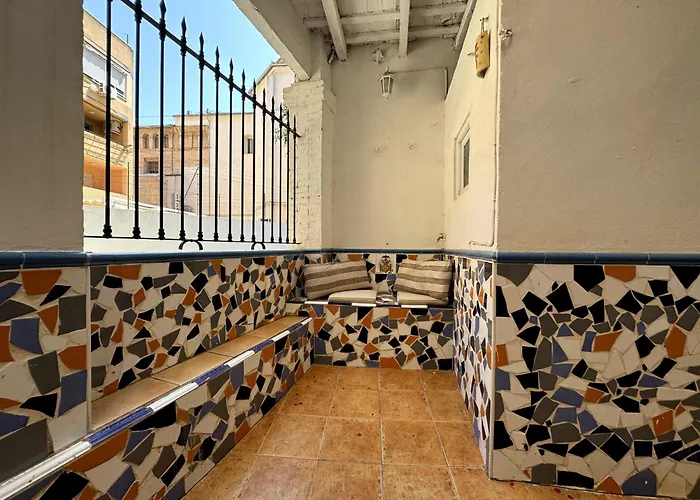 Luxury, Design, Relax, In Historical Street Lift