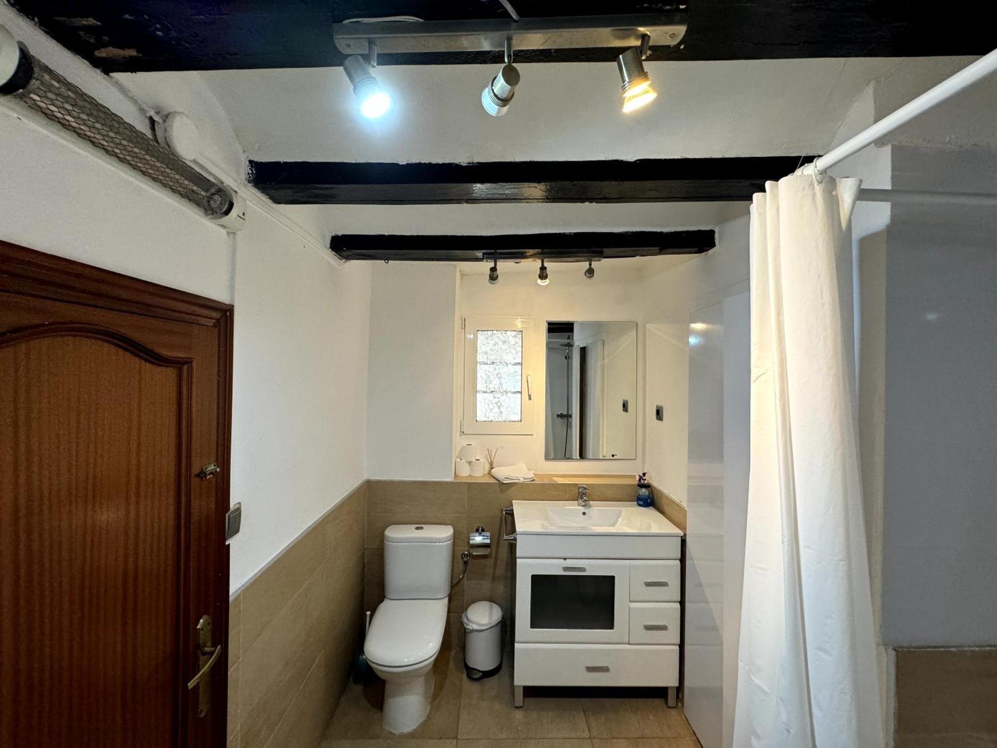Apartment Luxury, Design, Relax, In Historical Street Lift