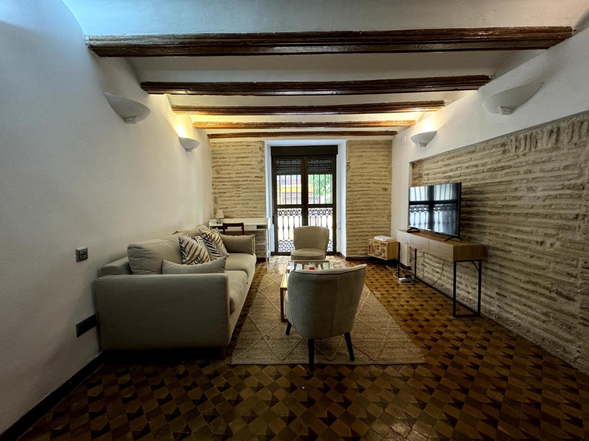 Luxury, Design, Relax, In Historical Street Lift